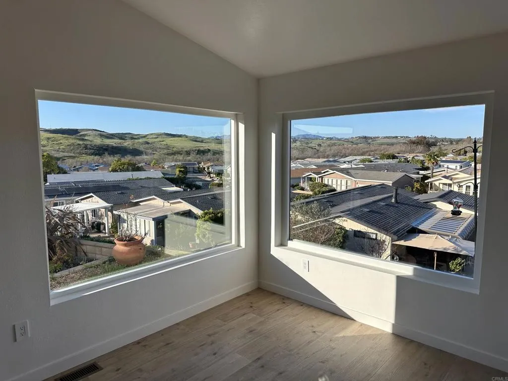 https://cdn.realtyfeed.com/cdn/127/306629118/3719d87c2408355006b9ebba5ced64a0.webp