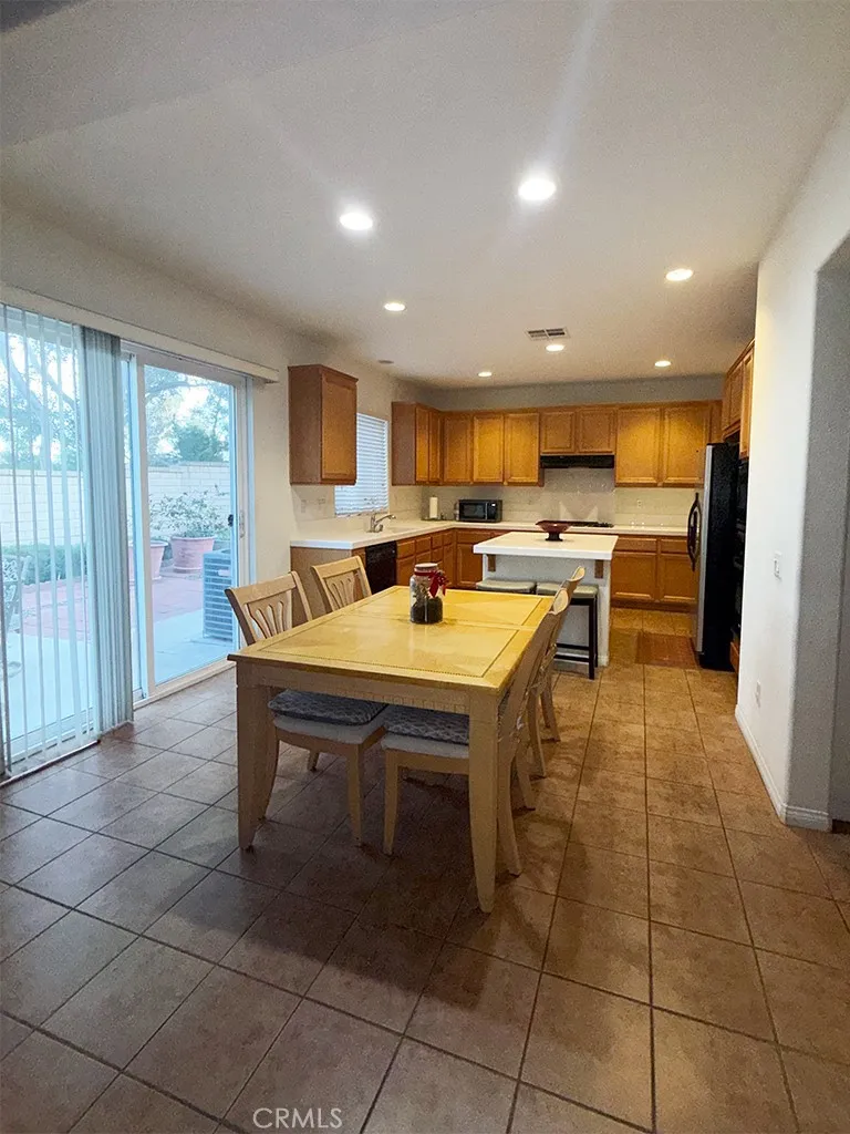 130 Boston, Beaumont, CA 92223 - Photo 4 of 12, Beaumont, CA