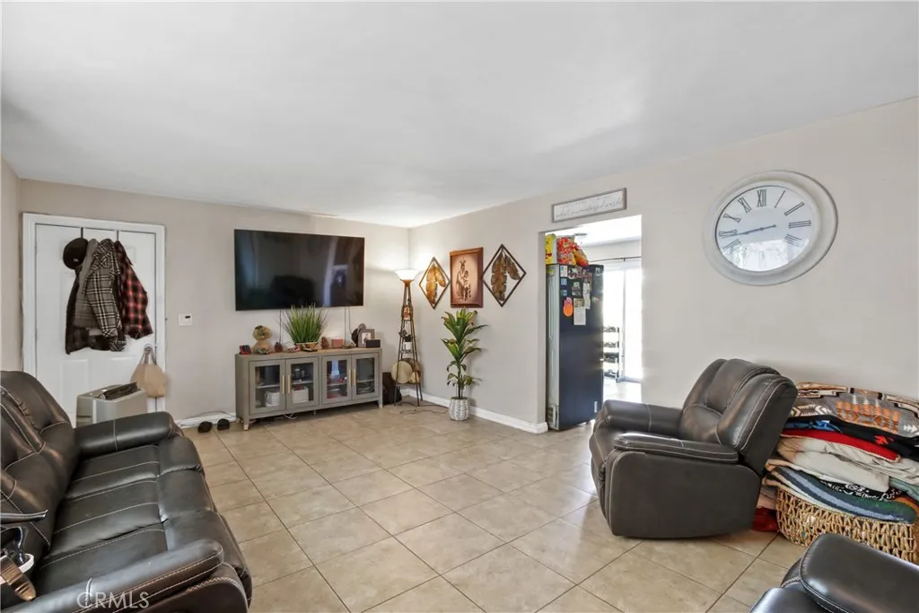 563 W Main, San Jacinto, CA 92583 - Photo 4 of 20, San Jacinto, CA