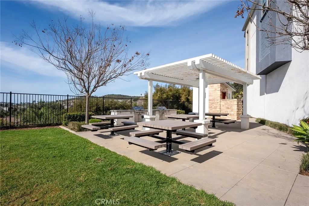 Photo #38: SW26018227 Listing: Photo #38