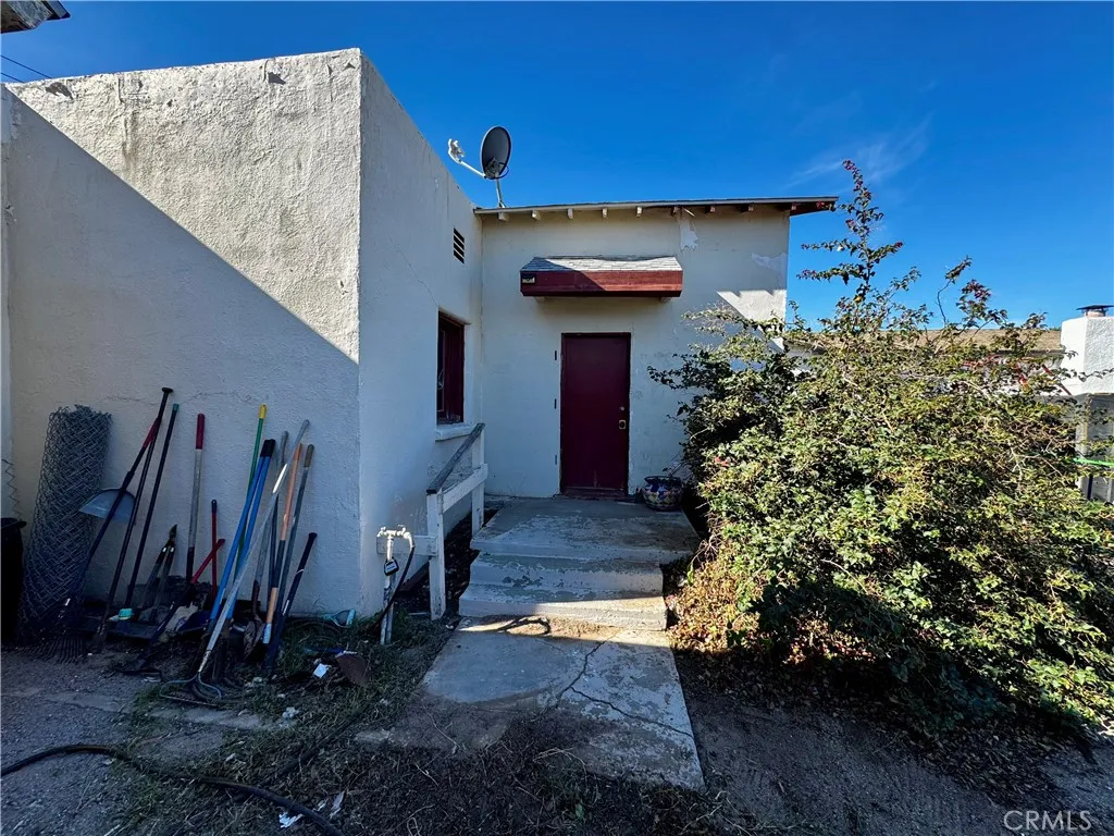 329 Chestnut, Needles, CA 92363 - Photo 2 of 23, Needles, CA