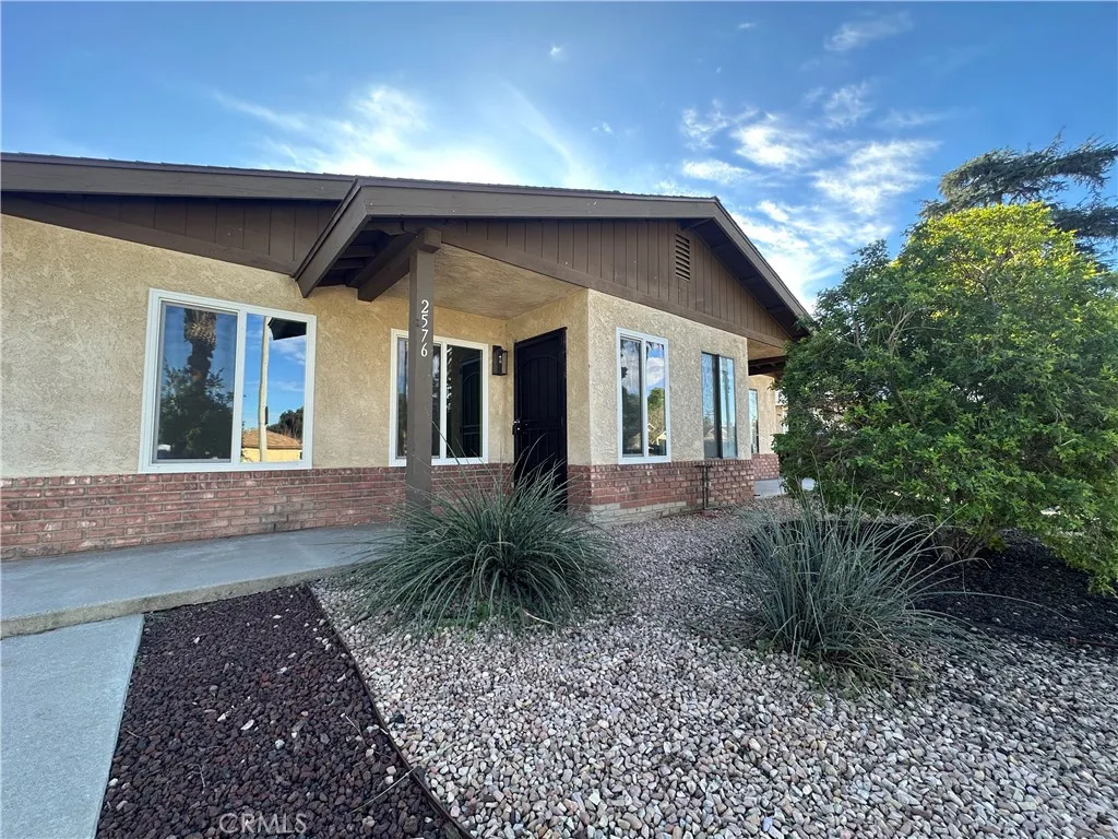 2576 Lime, Riverside, CA 92501 - Main photo, Riverside, CA