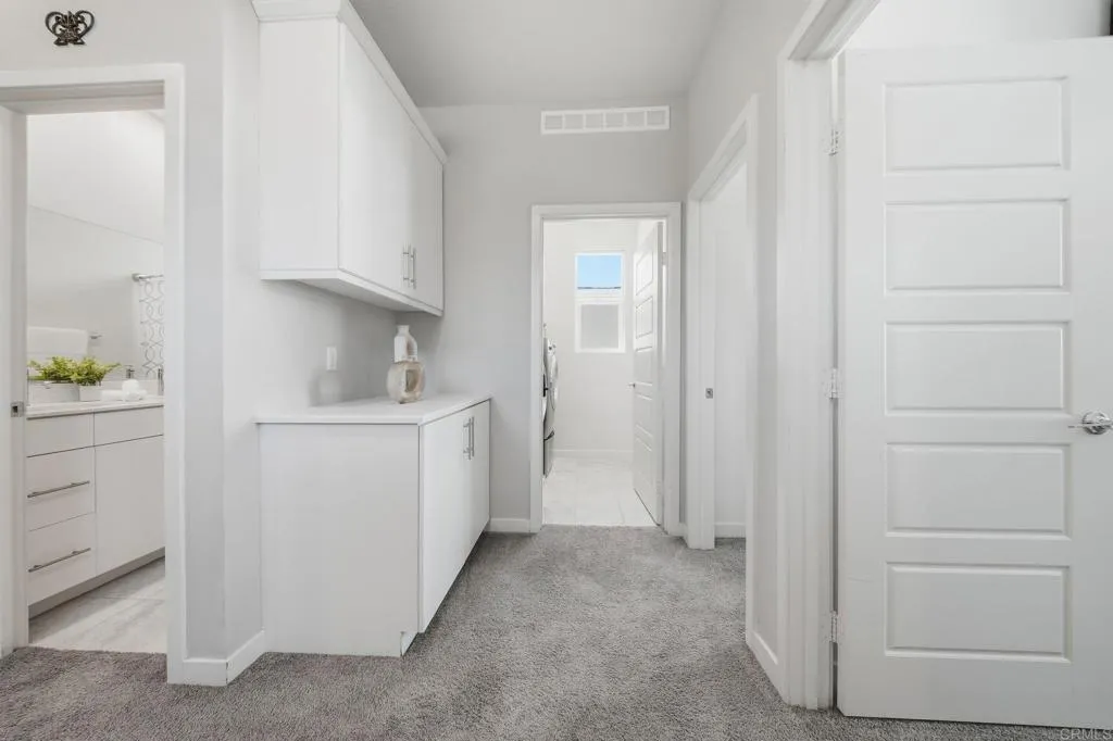 https://cdn.realtyfeed.com/cdn/127/306629235/20a910ea0487b7e0703d5777192811a6.webp