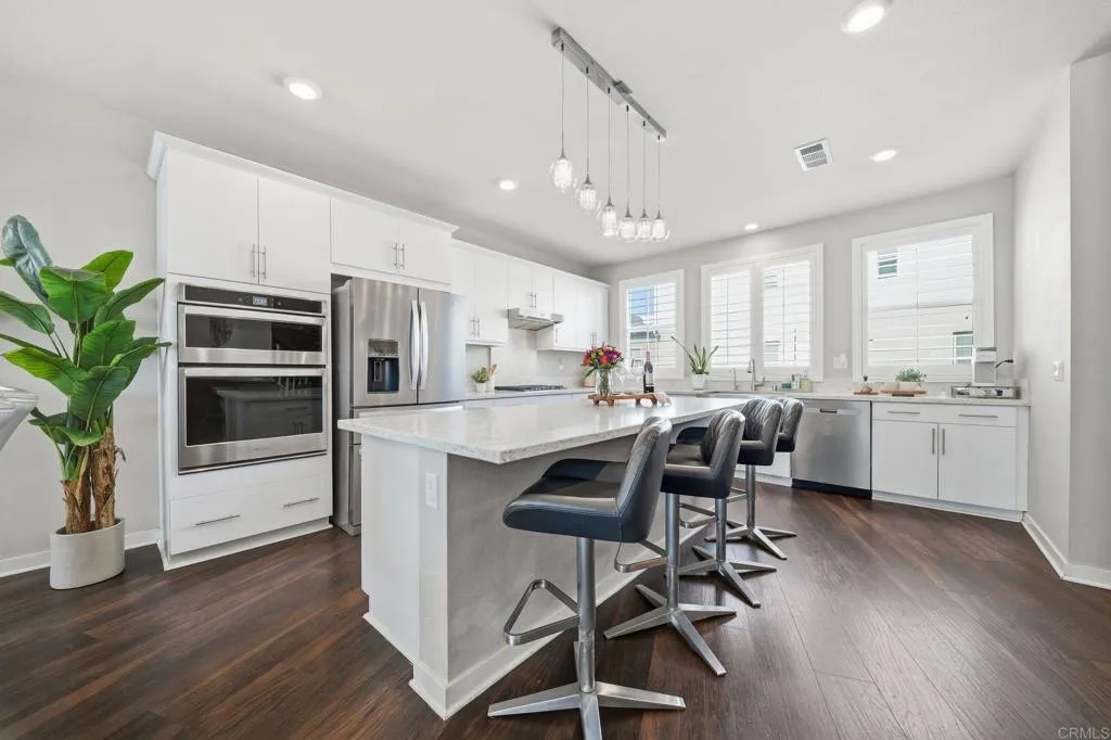 https://cdn.realtyfeed.com/cdn/127/306629235/7e8c8f1494e4ed2aa4b3b9dcb6e27bb3.webp