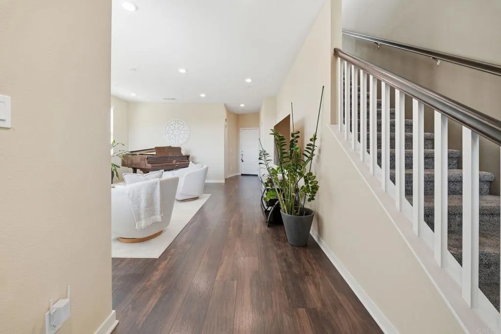 https://cdn.realtyfeed.com/cdn/127/306629235/902f372995a276fcbf77fb8a0ae33d8c.webp