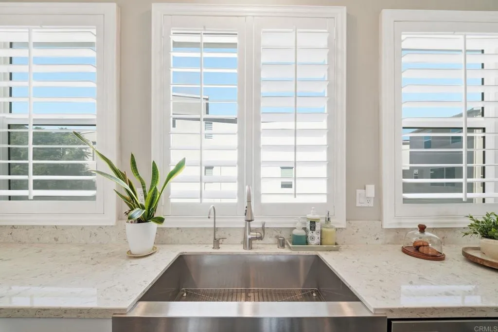 https://cdn.realtyfeed.com/cdn/127/306629235/c47e244435f5e2da48808373fac27bf6.webp