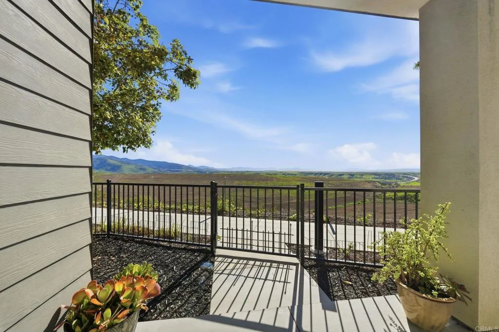 https://cdn.realtyfeed.com/cdn/127/306629235/cbebb5ae8e456f035f97e849bc86beb8.webp