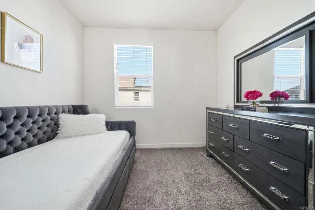 https://cdn.realtyfeed.com/cdn/127/306629235/d1269488e30cffa9dde0f80398fc034e.webp