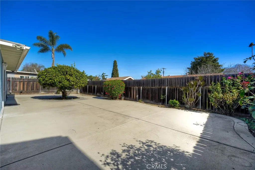 https://cdn.realtyfeed.com/cdn/127/306629303/7e520c59625659a44dacd51fed1f6305.webp