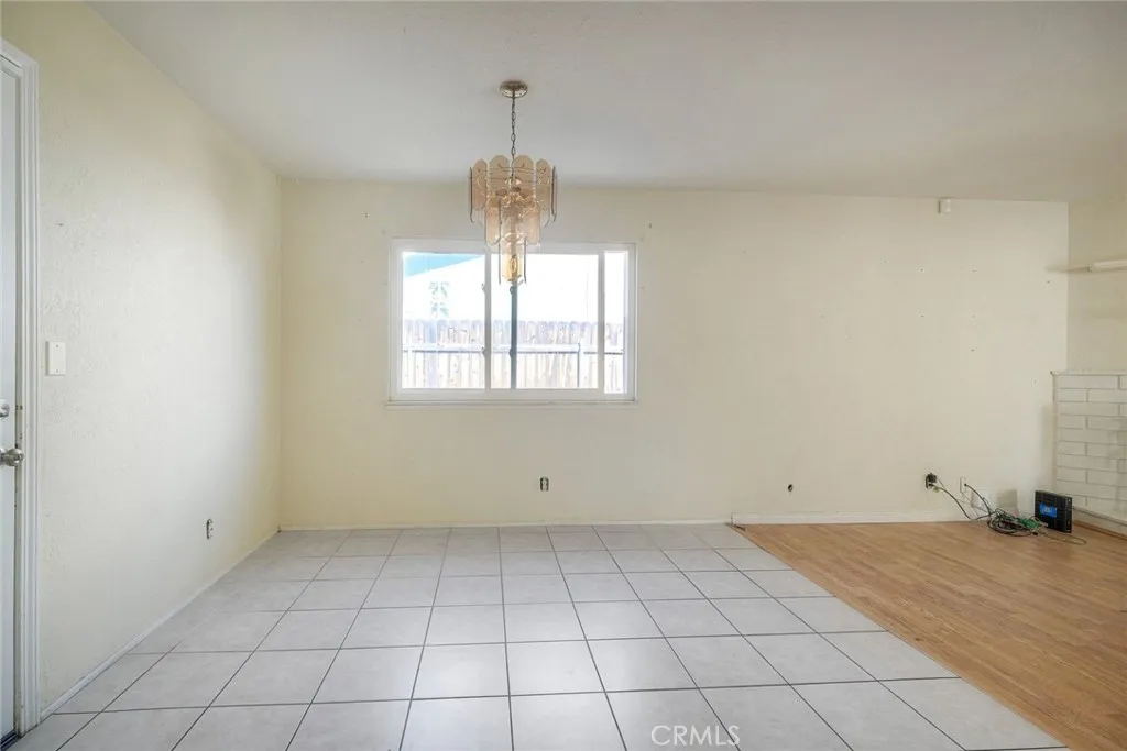https://cdn.realtyfeed.com/cdn/127/306629303/d803f661ba38266ac4bab676f9aedd00.webp
