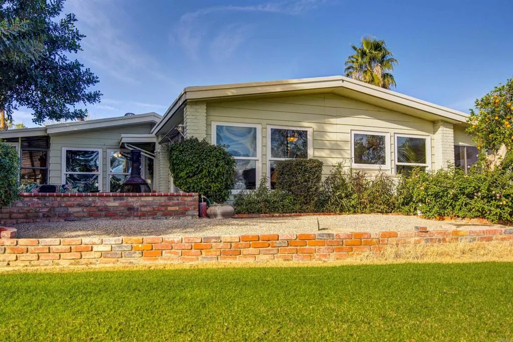 https://cdn.realtyfeed.com/cdn/127/306629332/a56ee4f0aabe98f03da44b05bd544e5b.webp