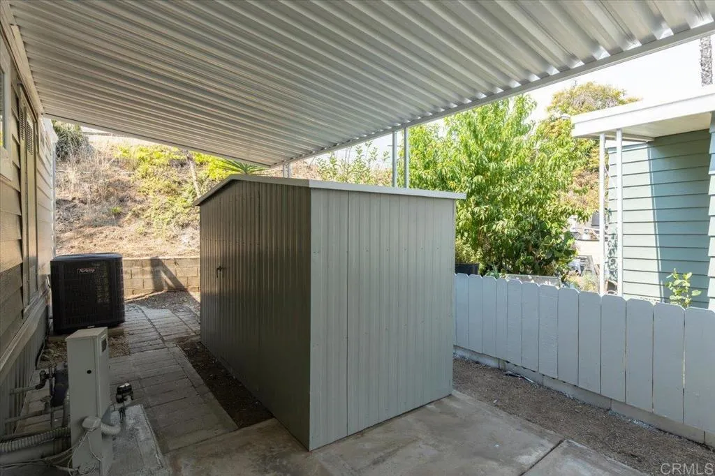https://cdn.realtyfeed.com/cdn/127/306629339/29e86a819d3999afe7050feeb669e376.webp