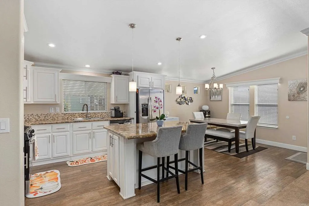 2700 Valley UNIT 64, Escondido, CA, 92027