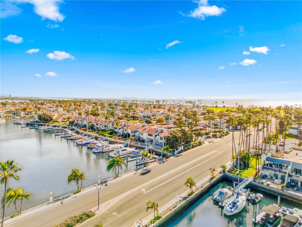 https://cdn.realtyfeed.com/cdn/127/306629437/173ae0e00f1c5e67bcb0a60a12311bb0.webp