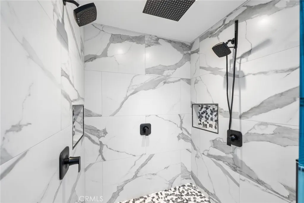 https://cdn.realtyfeed.com/cdn/127/306629437/6e1b26438411908e3e0de679c93dd82f.webp