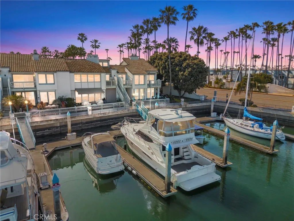 https://cdn.realtyfeed.com/cdn/127/306629437/b367b0a062286ec1b445d7a45e31b0e1.webp