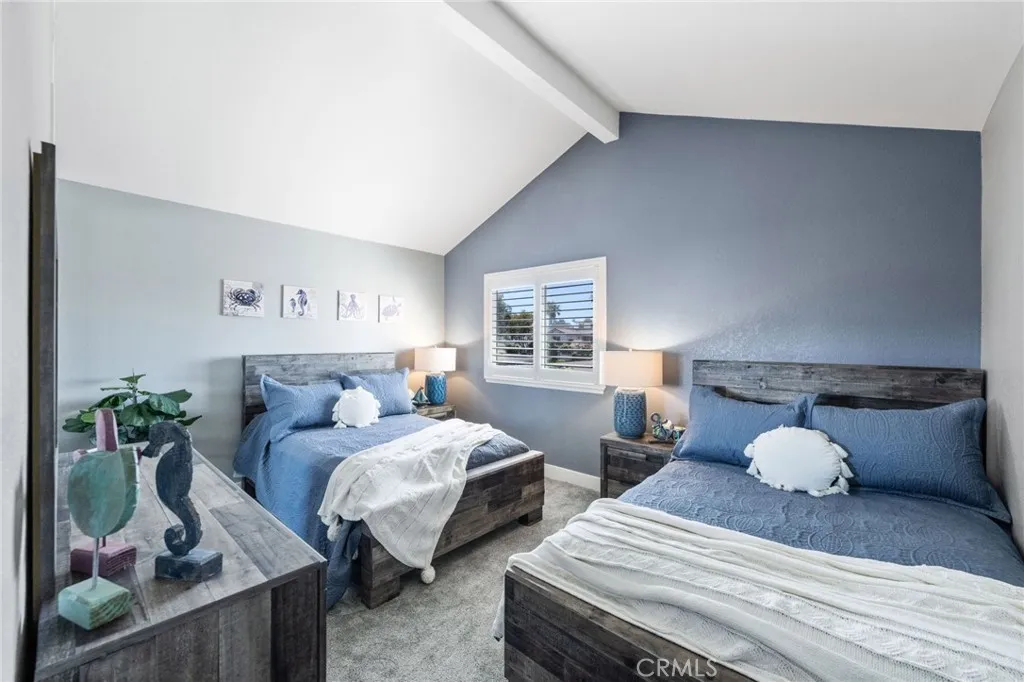 https://cdn.realtyfeed.com/cdn/127/306629437/efe6eadcf284f58abe7a33155cdd85c8.webp