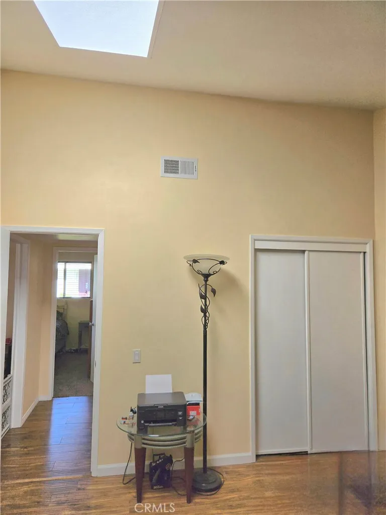 https://cdn.realtyfeed.com/cdn/127/306629474/5d7fa4edc02d5b57762b288f8719c2d8.webp