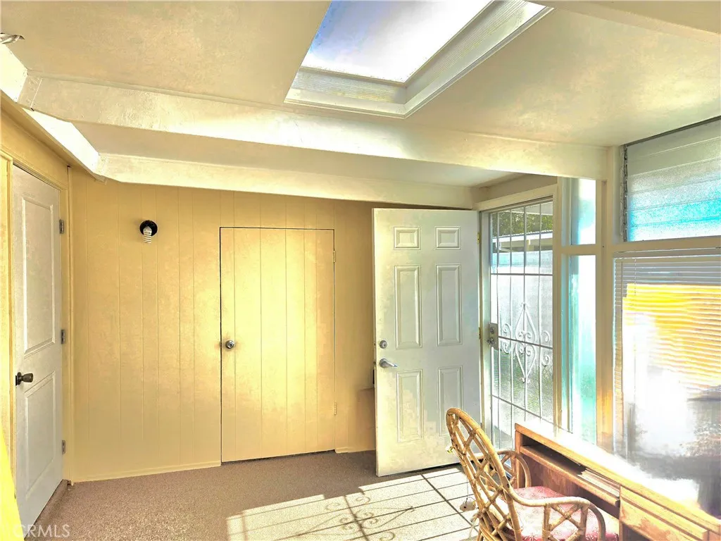 Photo #25: ND26018357 Listing: Photo #25