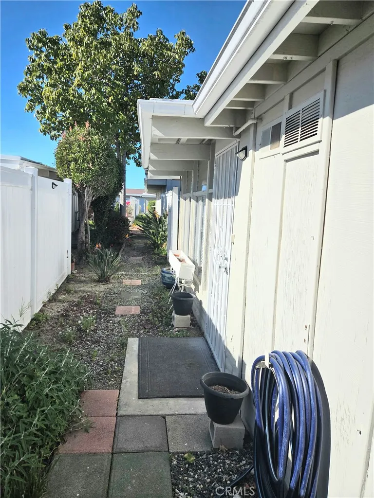 https://cdn.realtyfeed.com/cdn/127/306629474/76b18feb5b7d809ef3148231d04076c9.webp