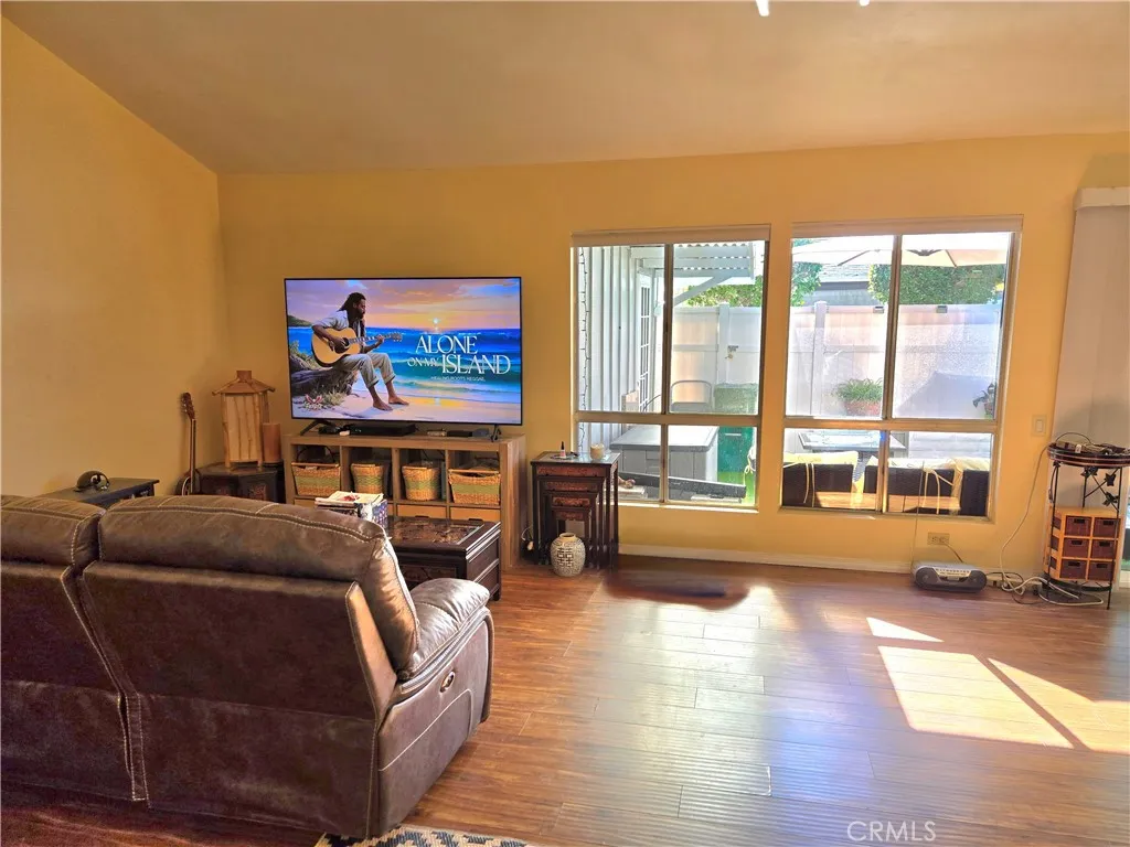 https://cdn.realtyfeed.com/cdn/127/306629474/b54dfba73dedf37f46e6b9435713a8ff.webp