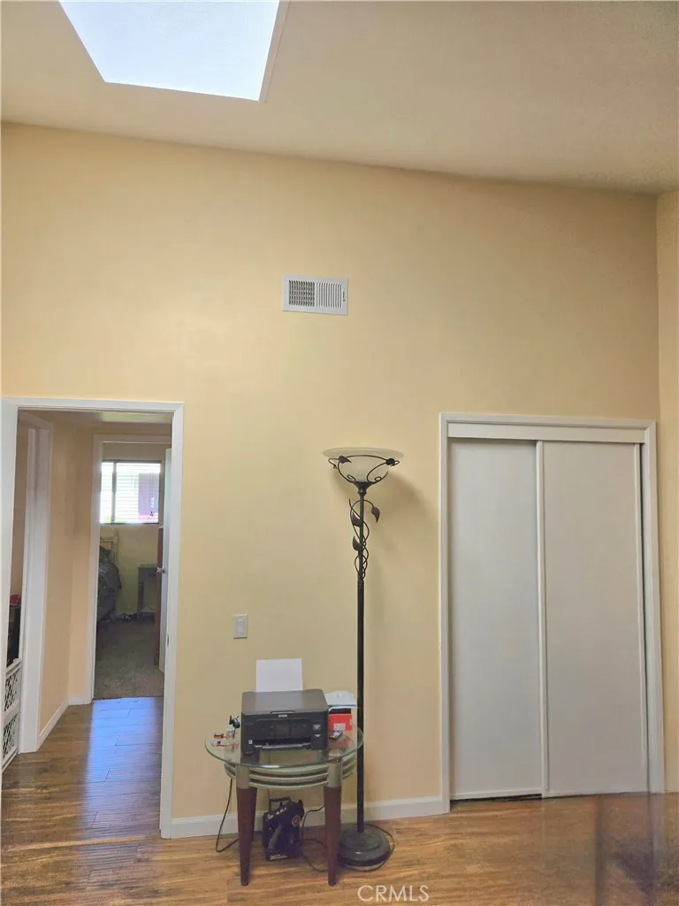 https://cdn.realtyfeed.com/cdn/127/306629474/ea7c2f0ae30920e8237646bd532334b6.webp