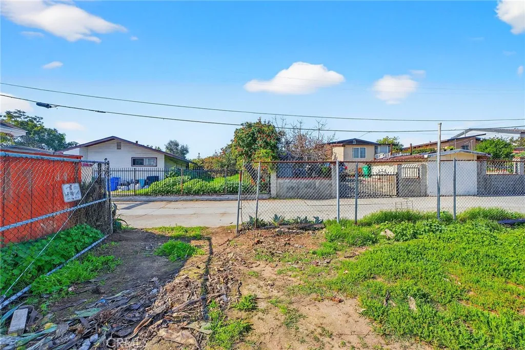 https://cdn.realtyfeed.com/cdn/127/306629546/6d38f1a558733f131030817e1d4bd41e.webp