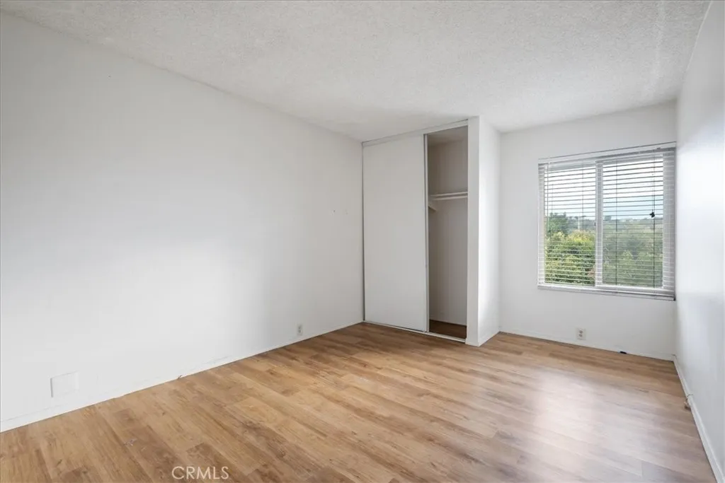 Photo #17: SW26019763 Listing: Photo #17