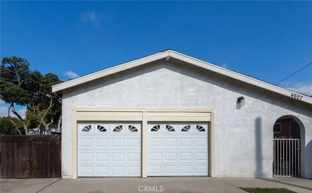 Lawndale, CA 90260