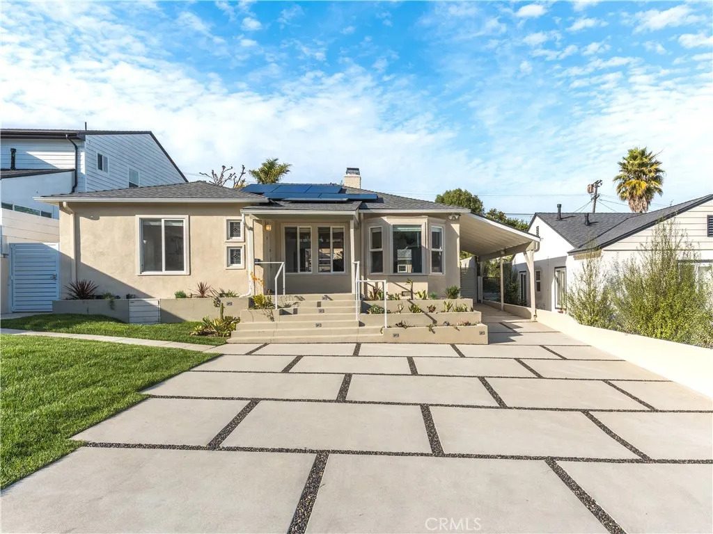 Los Angeles, CA 90045