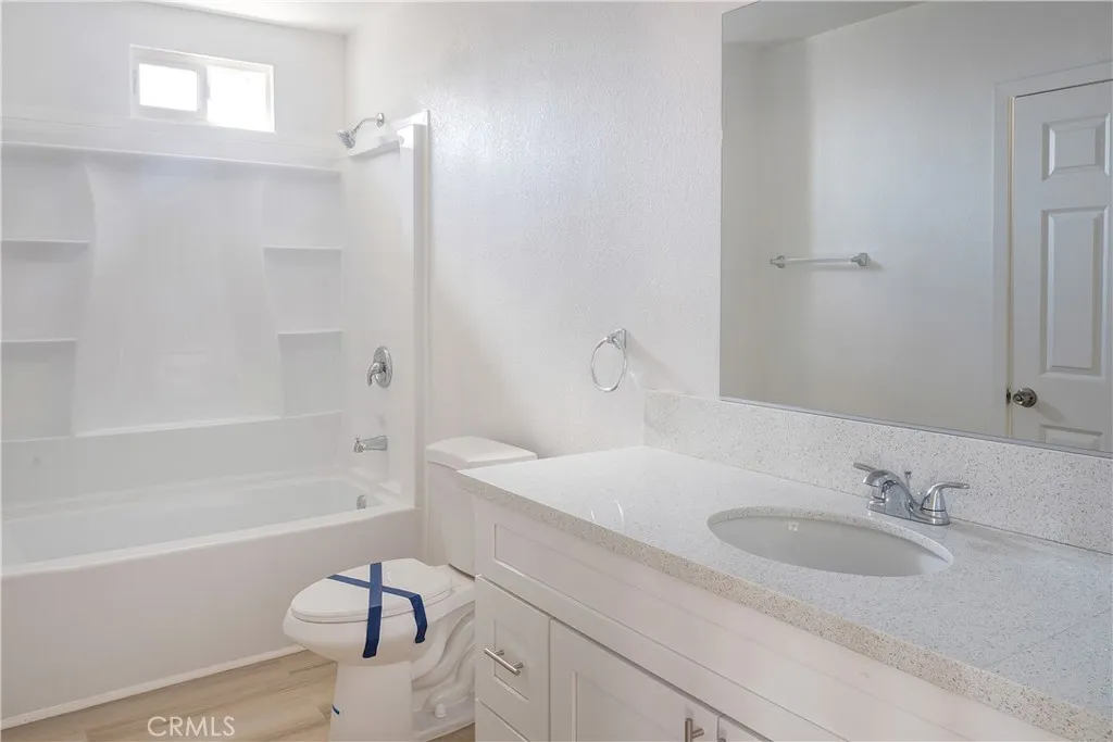 17820 Sycamore Street, Hesperia, CA 92345 - Photo 5 of 22, Hesperia, CA