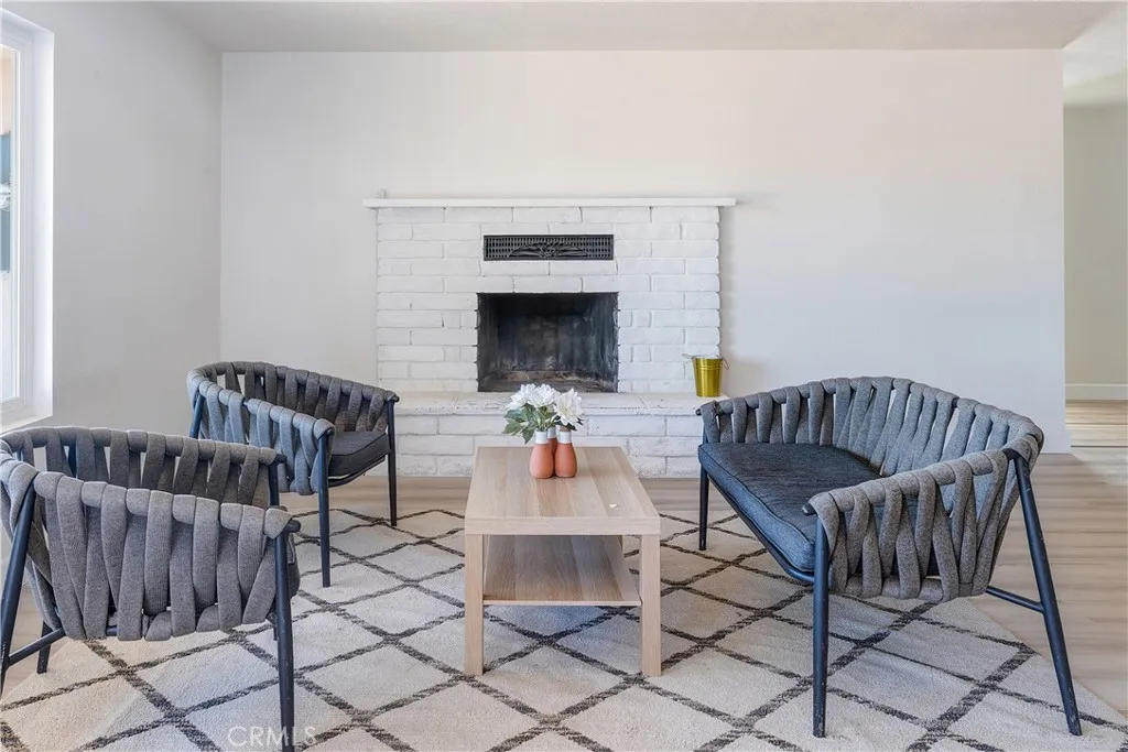 17820 Sycamore Street