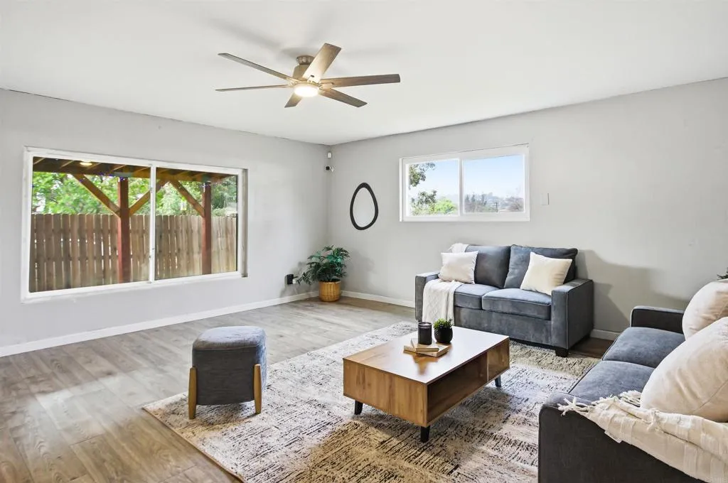 https://cdn.realtyfeed.com/cdn/127/306629630/75f60b91ae695c9915f2437a83e459d0.webp