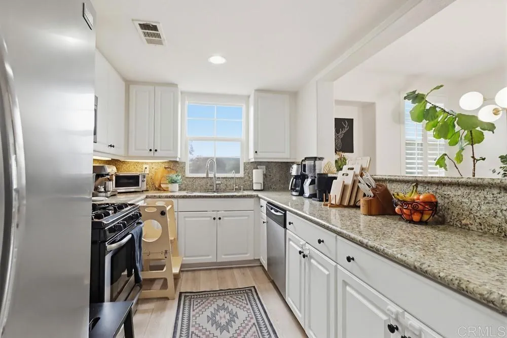 Photo #11: PTP2600694 Listing: Photo #11