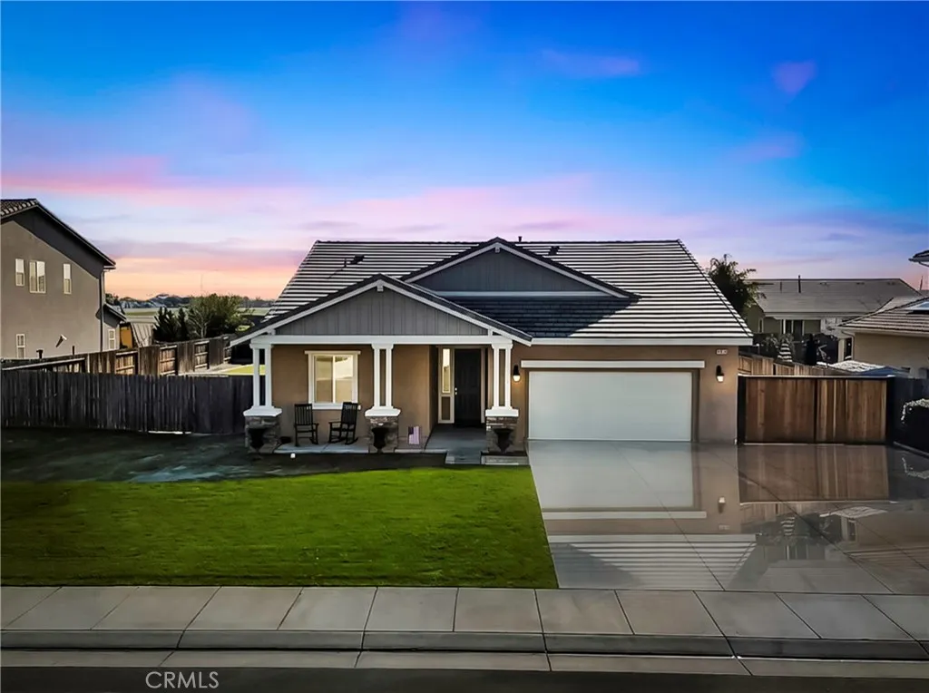 15413 Carparzo Drive, Bakersfield, CA 93314 - Main photo, Bakersfield, CA