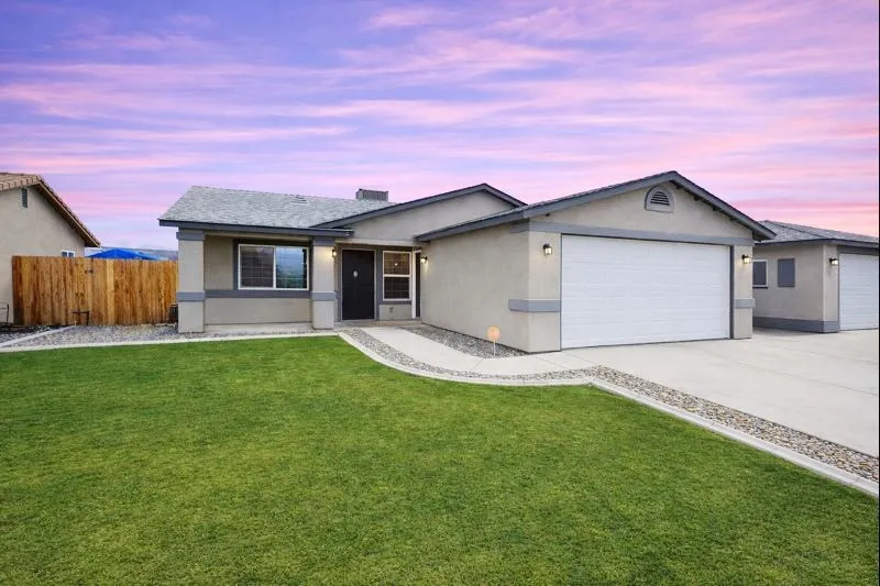 Bakersfield, CA 93307