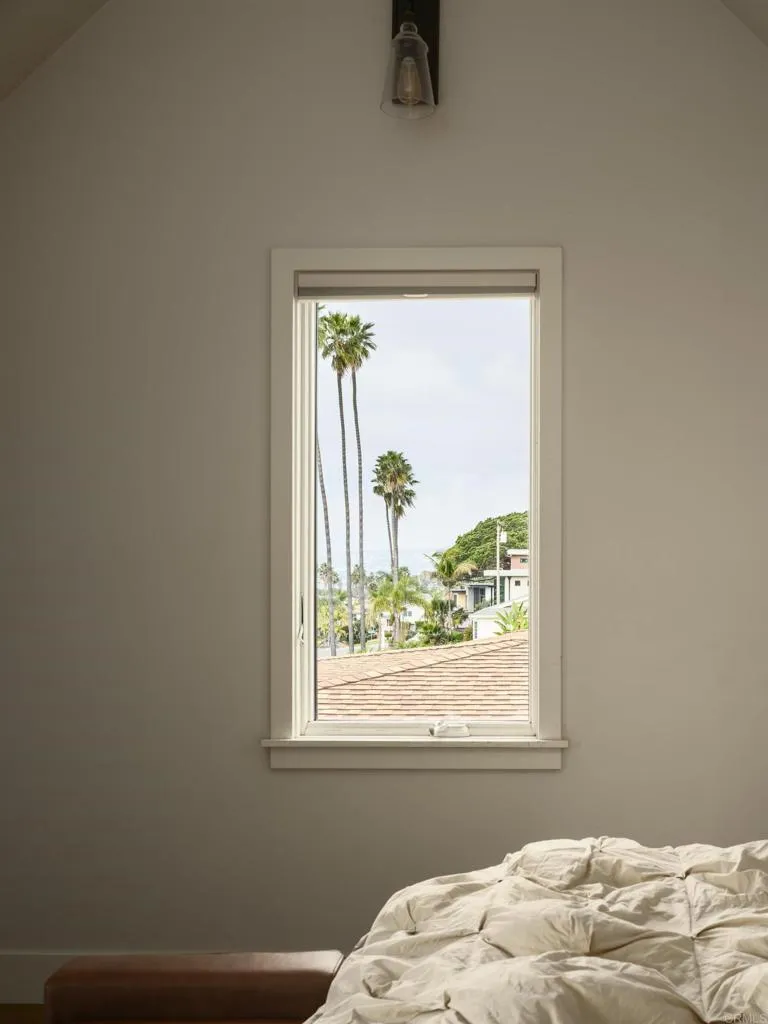 https://cdn.realtyfeed.com/cdn/127/306629702/69f81c9af3874940efd8eb95ba7fe624.webp