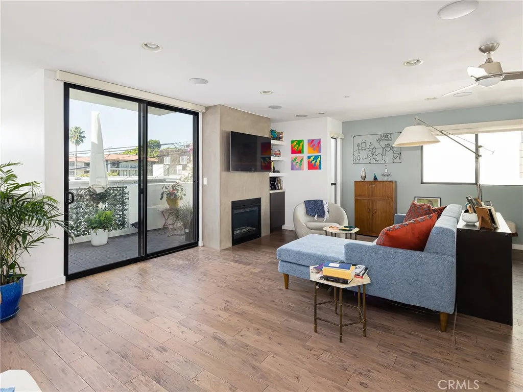 121 E Walnut Avenue, El Segundo, CA 90245 - Photo 5 of 26, El Segundo, CA