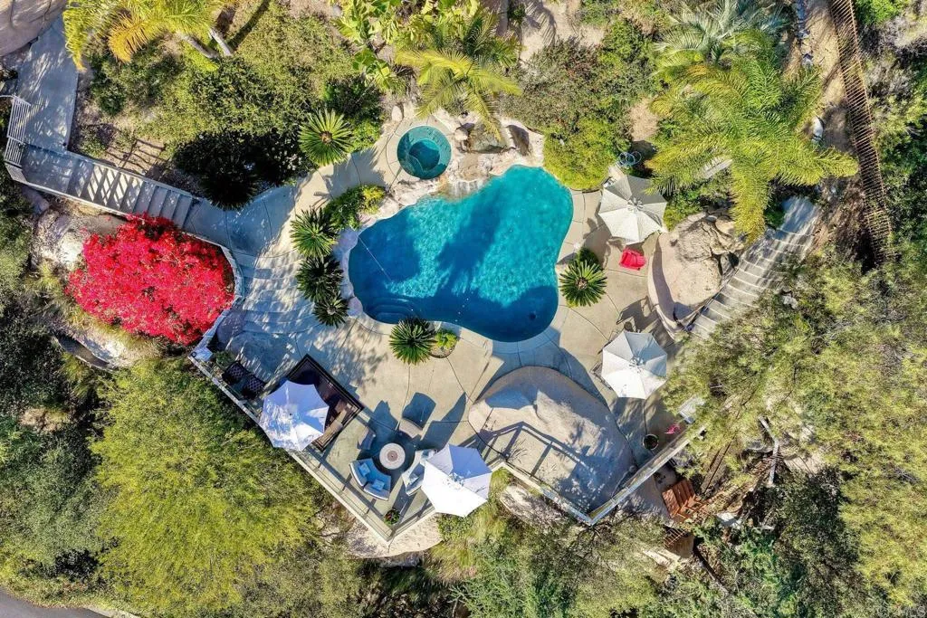 https://cdn.realtyfeed.com/cdn/127/306629747/06226a51acb006fe079dd24e0d01a19c.webp