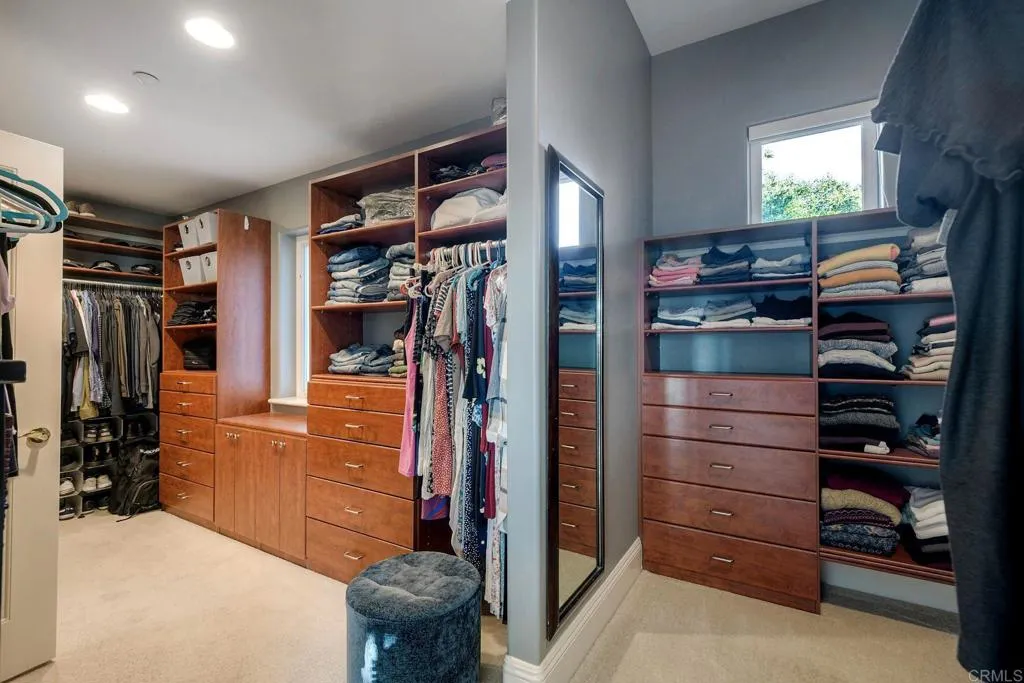 https://cdn.realtyfeed.com/cdn/127/306629747/7e06a94ab9dda91bab7a11605b8813ab.webp