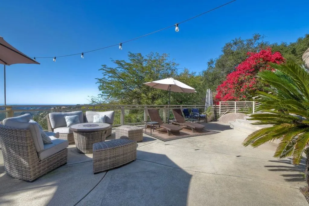 https://cdn.realtyfeed.com/cdn/127/306629747/f01bd75a59e33bb15b8b69d1d6c9d7f0.webp