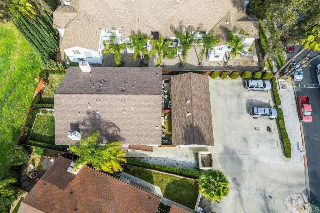 39071 Agua Vista, Murrieta, CA 92563 - Photo 2 of 19, Murrieta, CA