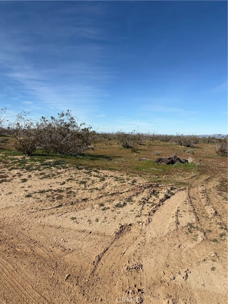 0 Olivine, Phelan, CA 92371 - Photo 2 of 2, Phelan, CA
