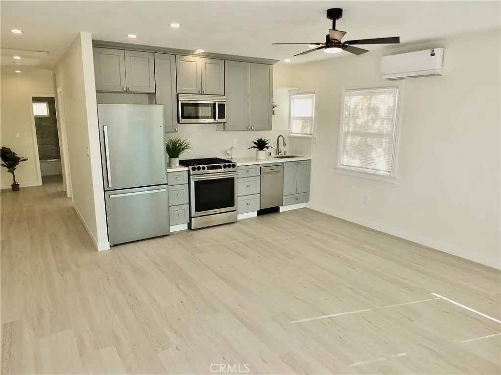 2616 Lime, Signal Hill, CA 90755 - Photo 4 of 20, Signal Hill, CA