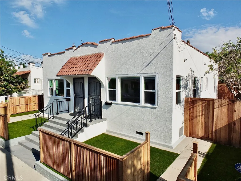 2616 Lime, Signal Hill, CA 90755