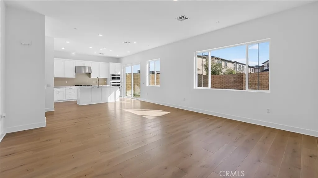 107 Pansy, Irvine, CA 92618 - Photo 5 of 35, Irvine, CA