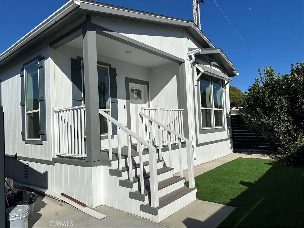 1509 Goodwin Dr. Unit B, Vista, CA 92084 - Main photo, Vista, CA