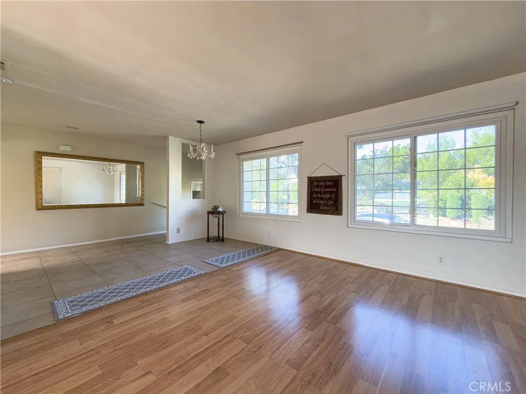 https://cdn.realtyfeed.com/cdn/127/306630020/62e33bc7616f48326bfb2f21ecbd65c2.webp