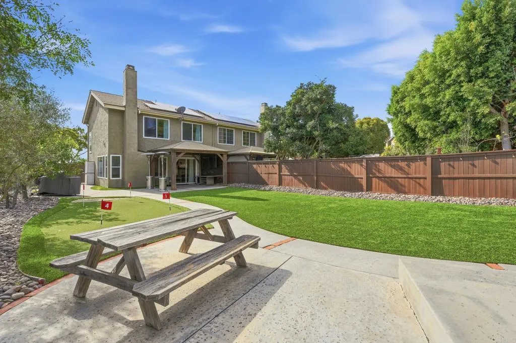 https://cdn.realtyfeed.com/cdn/127/306630079/28d790ddf51a859ad49fad3a6da53614.webp