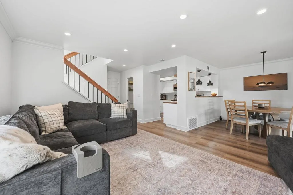 Photo #6: NDP2600850 Listing: Photo #6